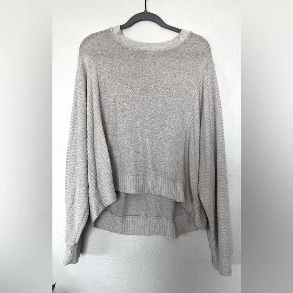 Beige cozy top from BKE